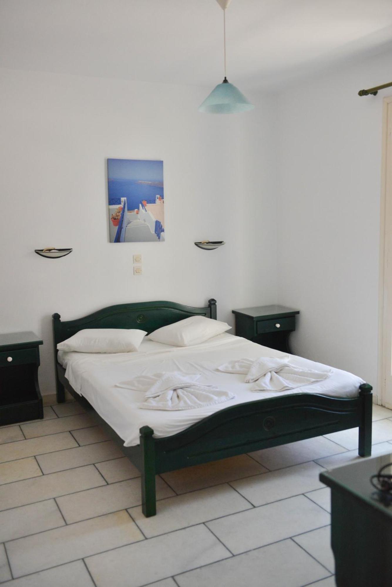 Plaza Studios Agia Anna  Buitenkant foto
