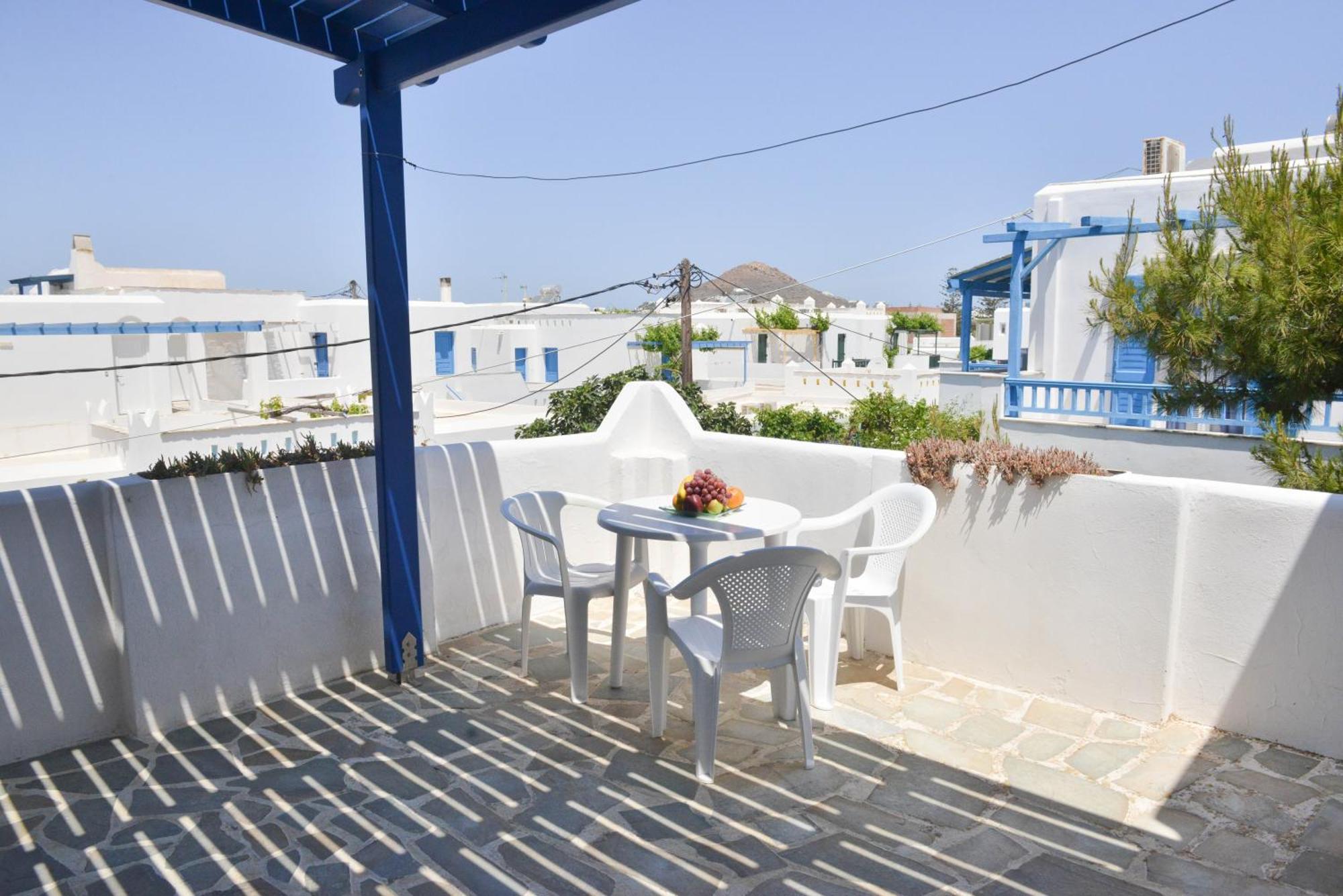 Plaza Studios Agia Anna  Buitenkant foto