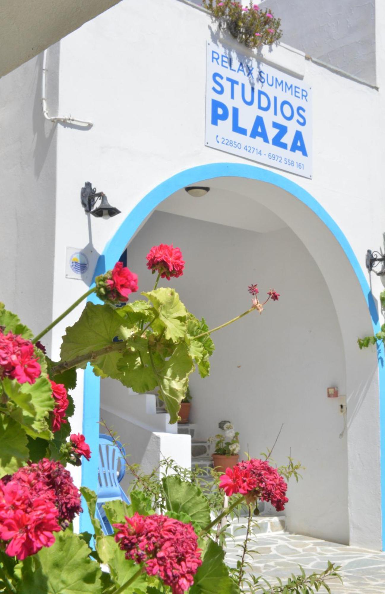 Plaza Studios Agia Anna  Buitenkant foto