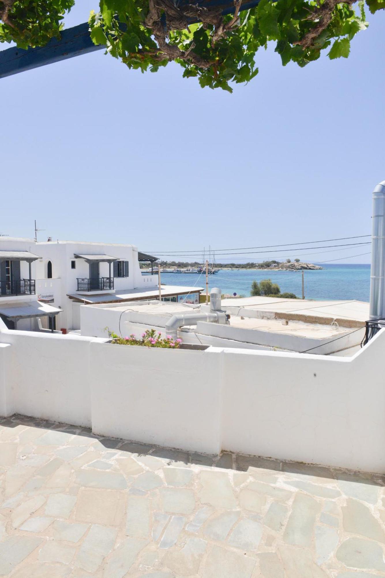 Plaza Studios Agia Anna  Buitenkant foto