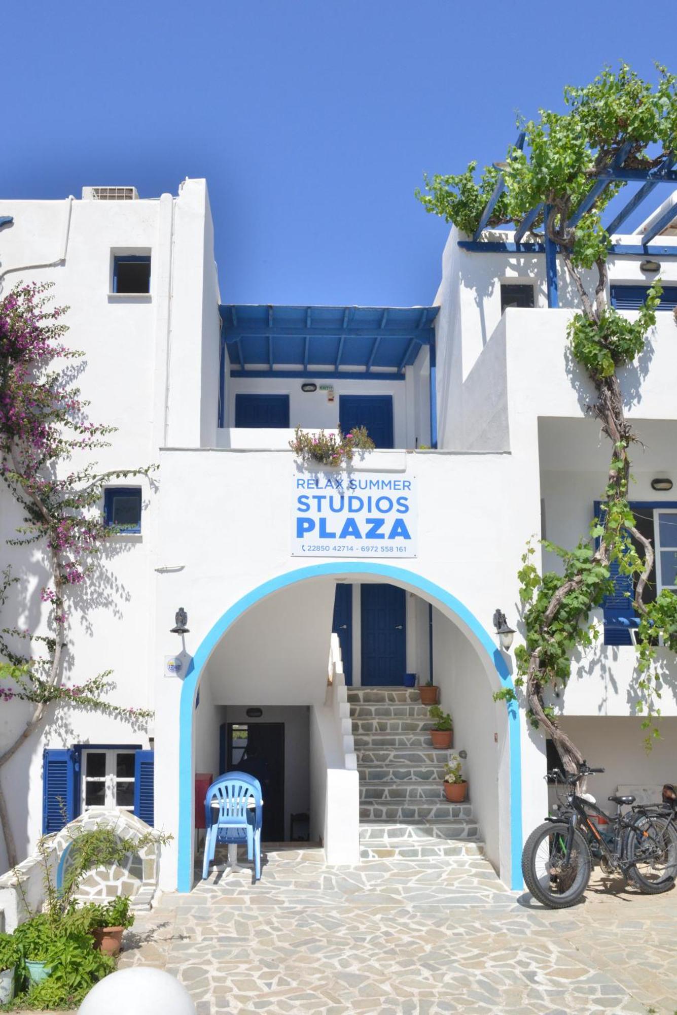 Plaza Studios Agia Anna  Buitenkant foto